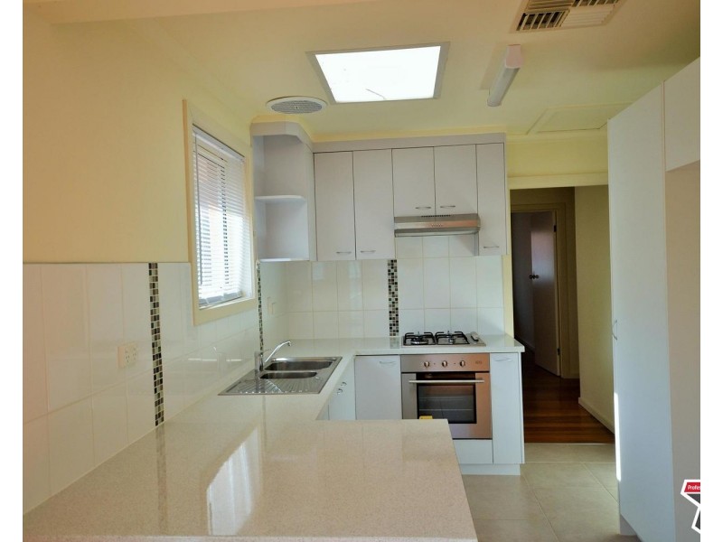 23 Kipling Avenue, Mooroolbark VIC 3138