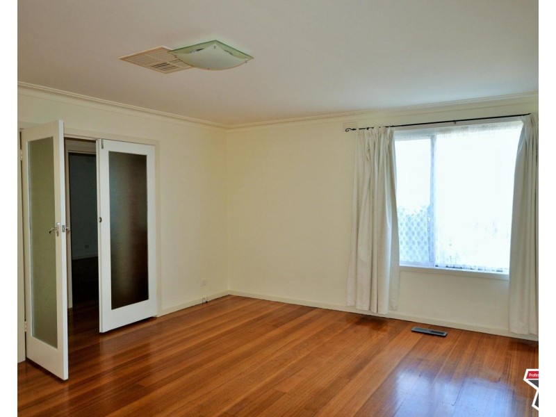 23 Kipling Avenue, Mooroolbark VIC 3138