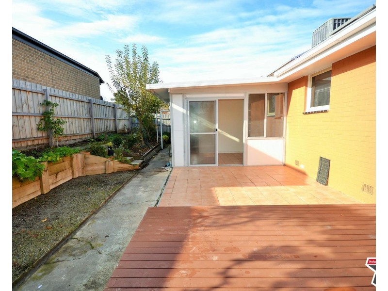 23 Kipling Avenue, Mooroolbark VIC 3138