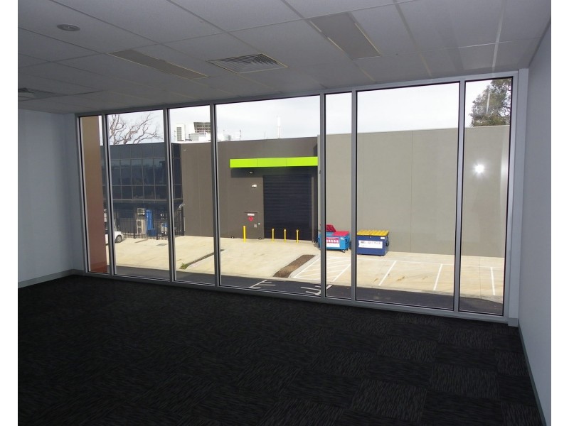 4 Chang Loop, Croydon VIC 3136