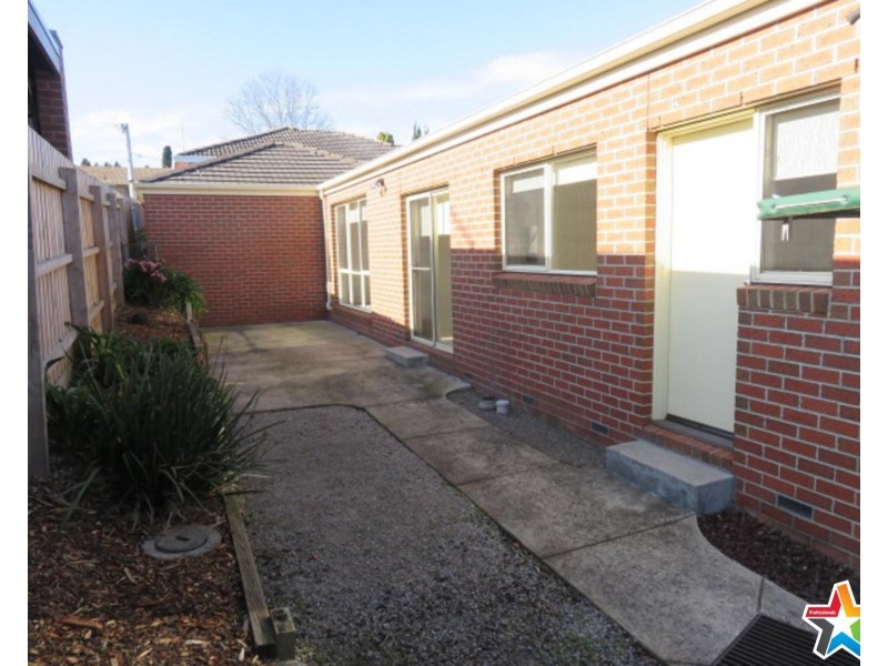 7a Aintree Street, Mooroolbark VIC 3138