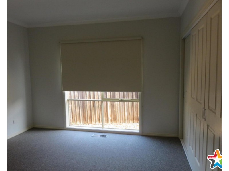 7a Aintree Street, Mooroolbark VIC 3138