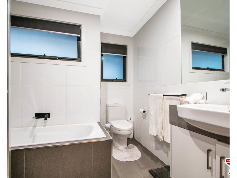 3/77 Cambridge Road, Mooroolbark VIC 3138