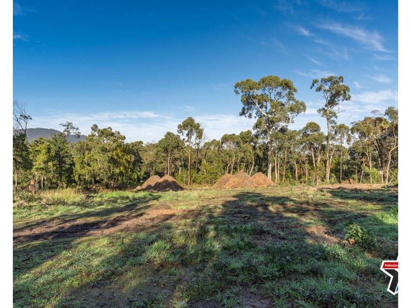 64 Valley Park Drive, Mooroolbark VIC 3138