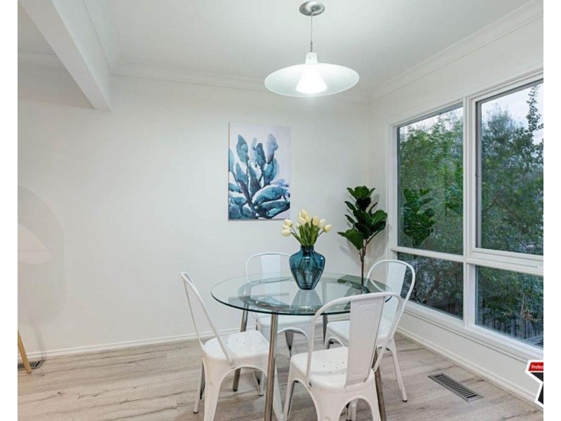 1/18 Carawa Street, Mooroolbark VIC 3138