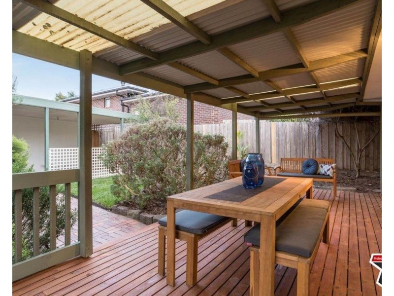 1/18 Carawa Street, Mooroolbark VIC 3138