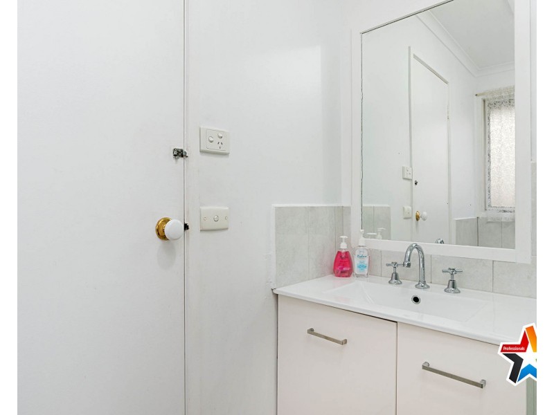 45 Wandana Crescent, Mooroolbark VIC 3138