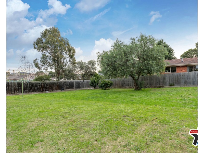 45 Wandana Crescent, Mooroolbark VIC 3138