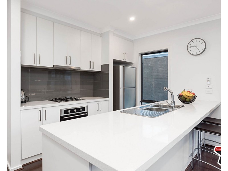 1B Dallas Court, Kilsyth VIC 3137