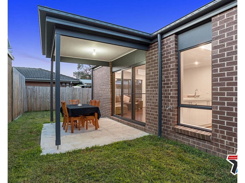 1B Dallas Court, Kilsyth VIC 3137