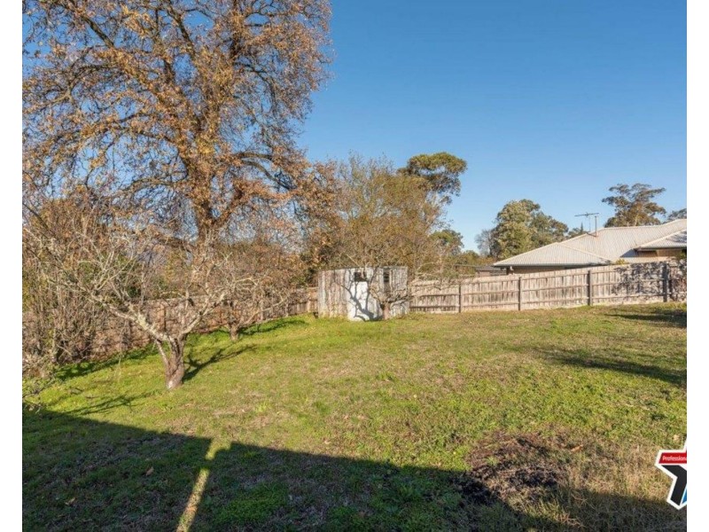 18 Humber Road, Croydon North VIC 3136