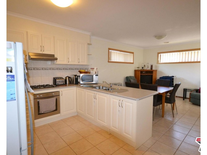 4 Morelle Court, Mooroolbark VIC 3138