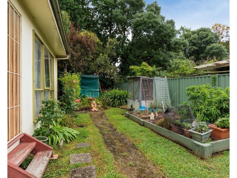 8 Ricky Court, Mooroolbark VIC 3138