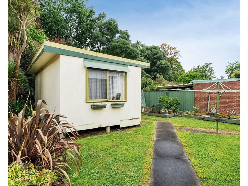 8 Ricky Court, Mooroolbark VIC 3138