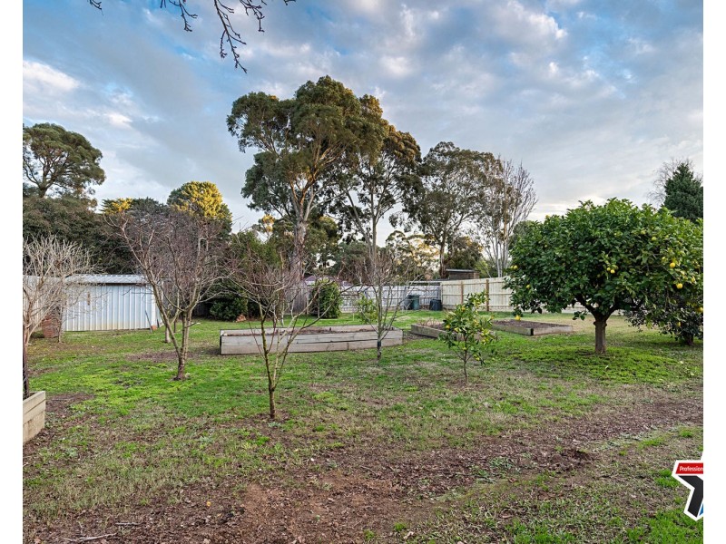 86 Taylor Road, Mooroolbark VIC 3138