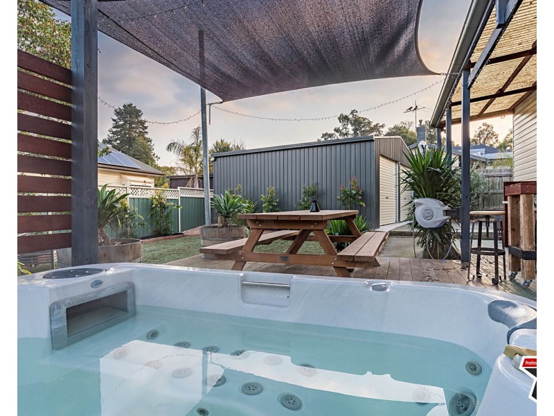 12 Bailey Road, Mount Evelyn VIC 3796