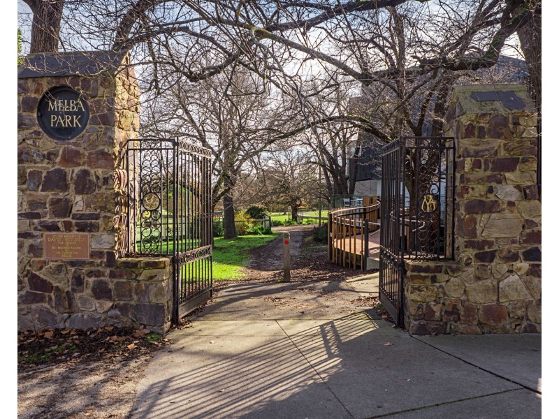 9 Dixon Place, Lilydale VIC 3140