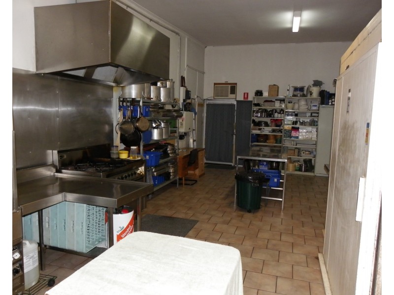 6 Collins Place, Kilsyth VIC 3137