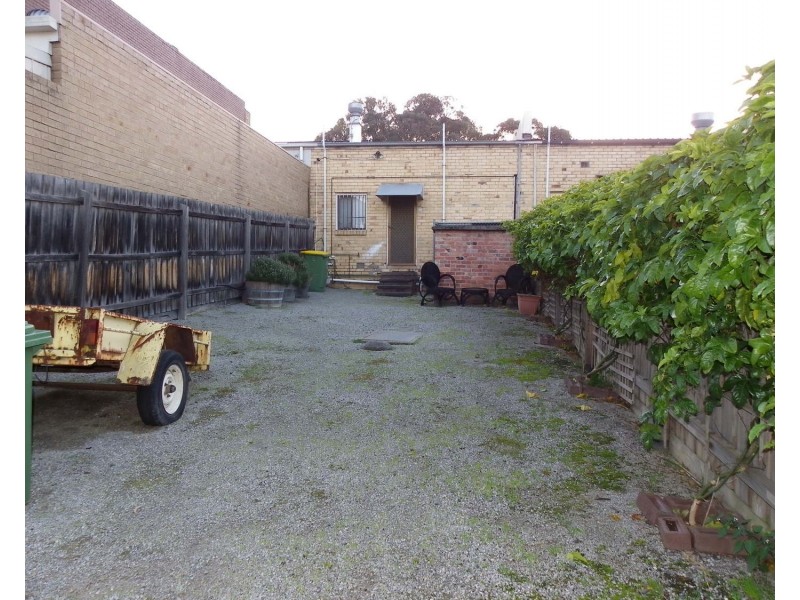 6 Collins Place, Kilsyth VIC 3137