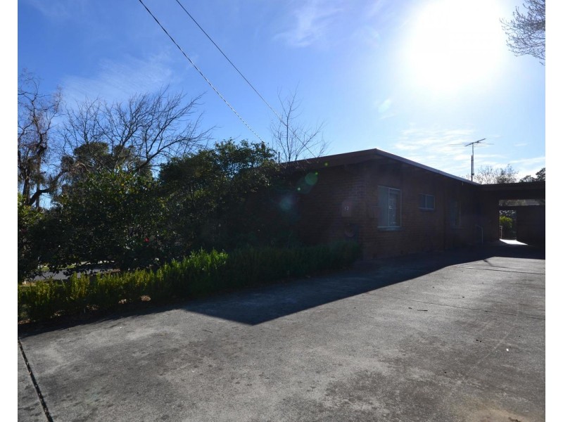 12 Breakaday Pass, Chirnside Park VIC 3116