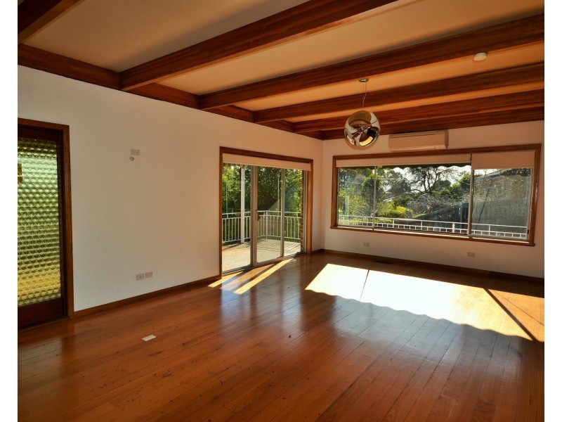 12 Breakaday Pass, Chirnside Park VIC 3116