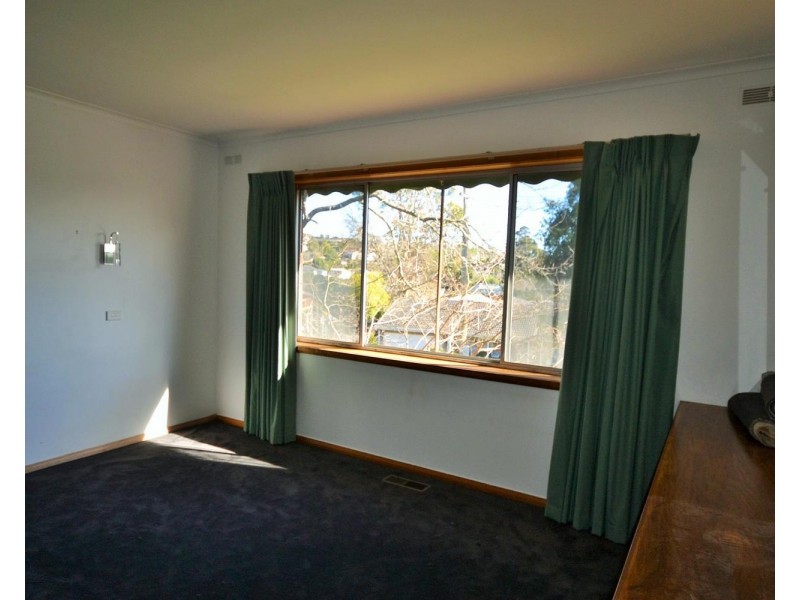 12 Breakaday Pass, Chirnside Park VIC 3116