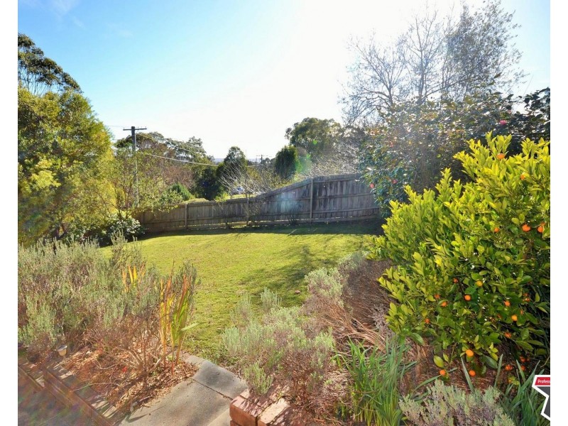 12 Breakaday Pass, Chirnside Park VIC 3116