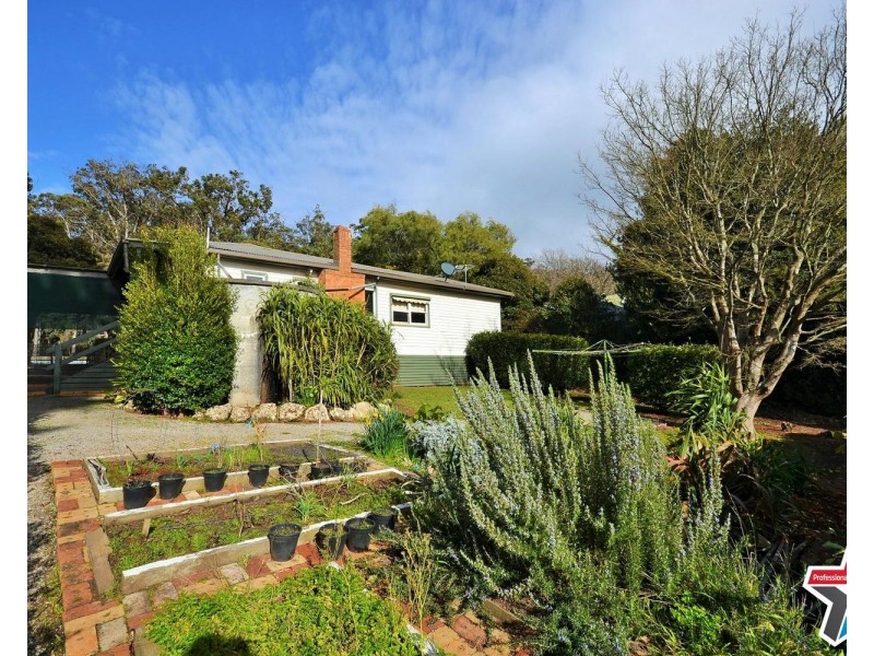 263 Monbulk Road, Silvan VIC 3795