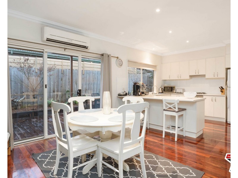 2/20 Liverpool Road, Kilsyth VIC 3137