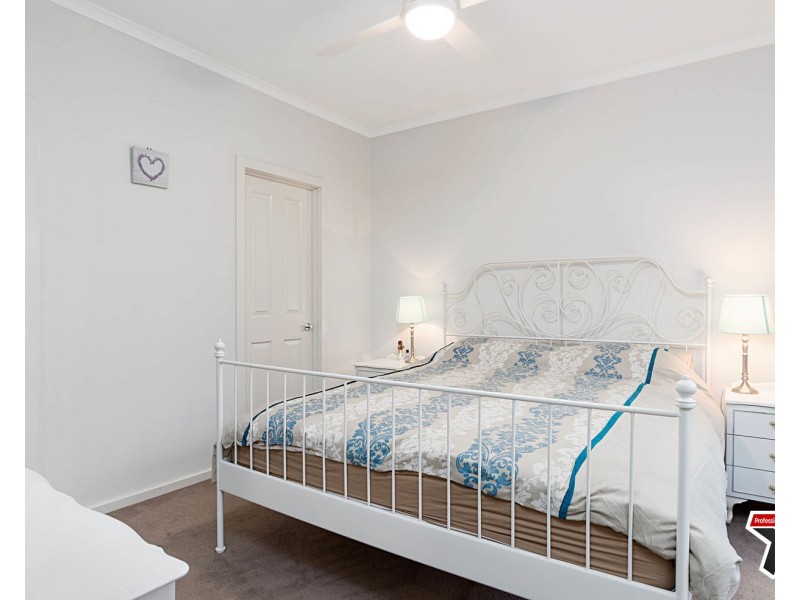 2/20 Liverpool Road, Kilsyth VIC 3137