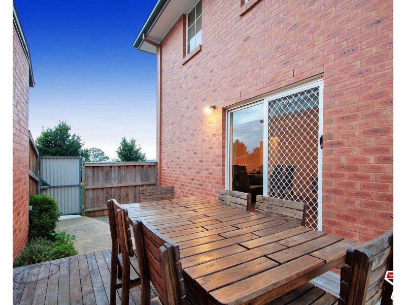 2/55 Albert Hill Road, Lilydale VIC 3140