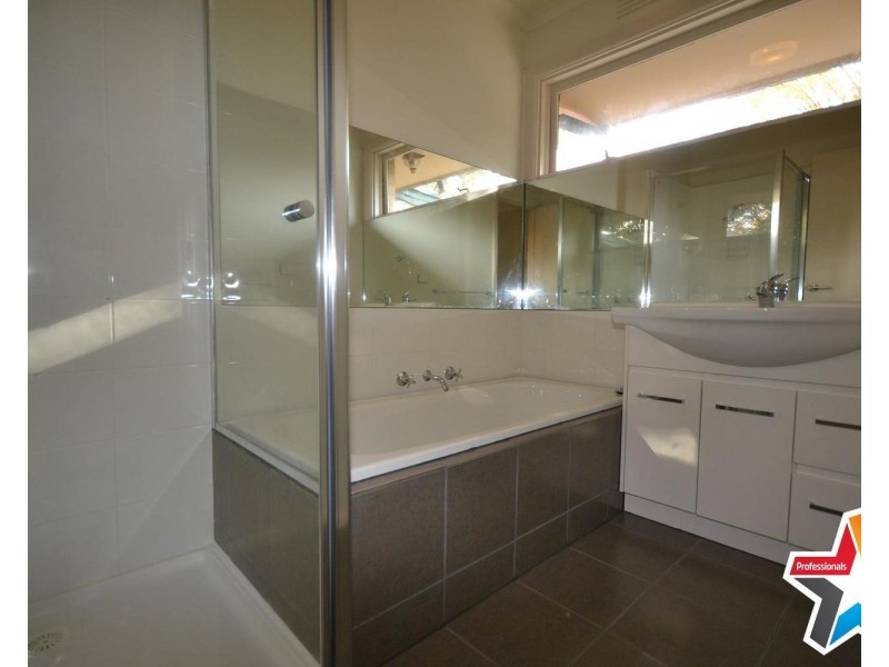 40 Cherylnne Crescent, Kilsyth VIC 3137