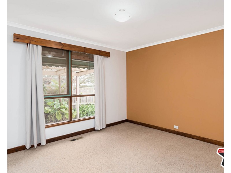 19 Bronwyn Street, Coldstream VIC 3770