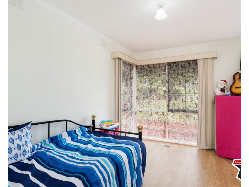 19 Edenhope Street, Kilsyth VIC 3137