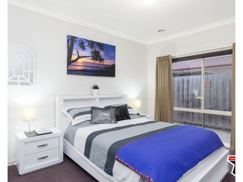 16 Nickson Close, Bayswater North VIC 3153