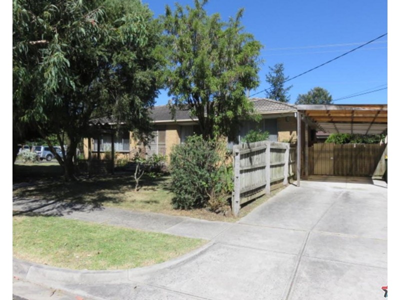 12 Dunrossil Drive, Kilsyth VIC 3137