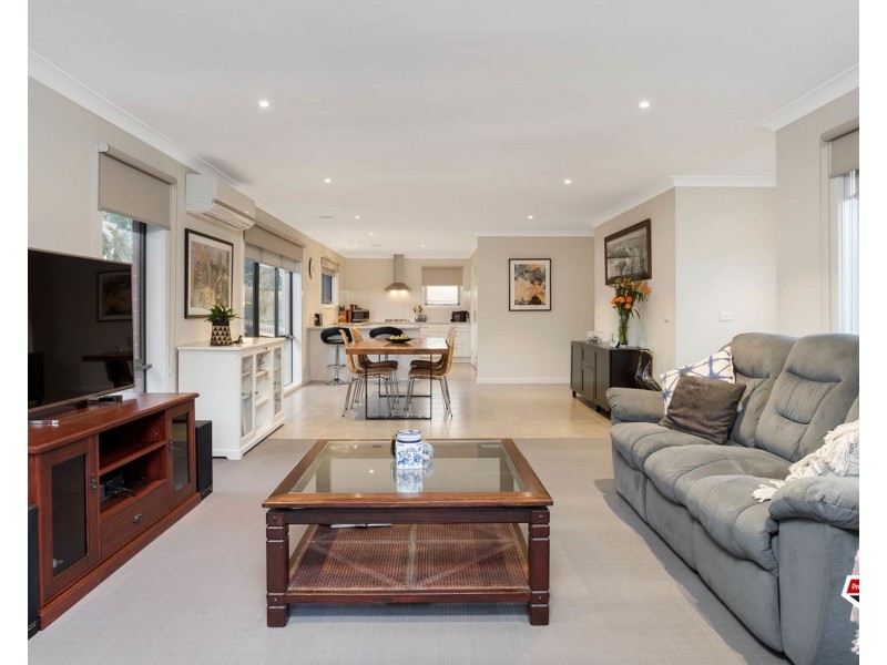 6a Edenhope Street, Kilsyth VIC 3137