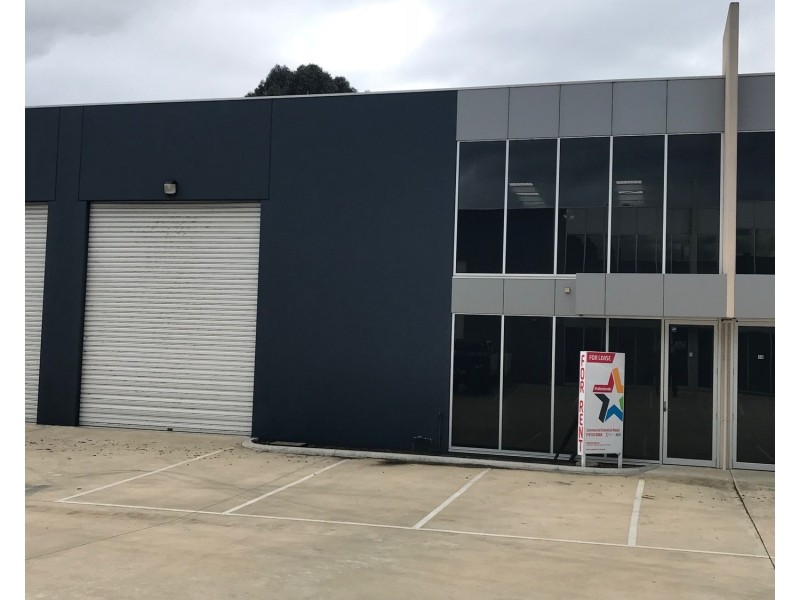 9 Pacific Place, Kilsyth VIC 3137