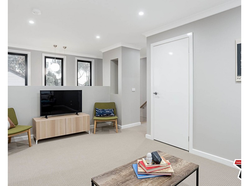 71a Hull Road, Croydon VIC 3136