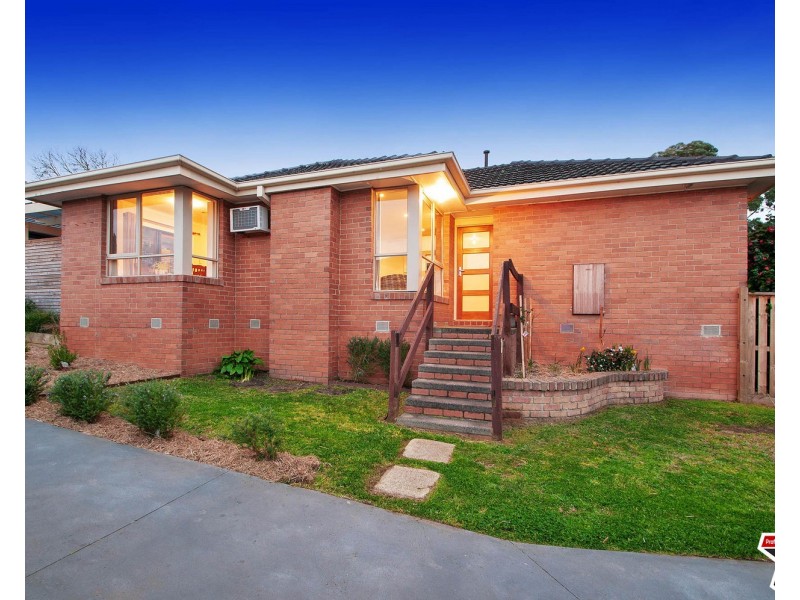 7 Bristol Court, Kilsyth VIC 3137