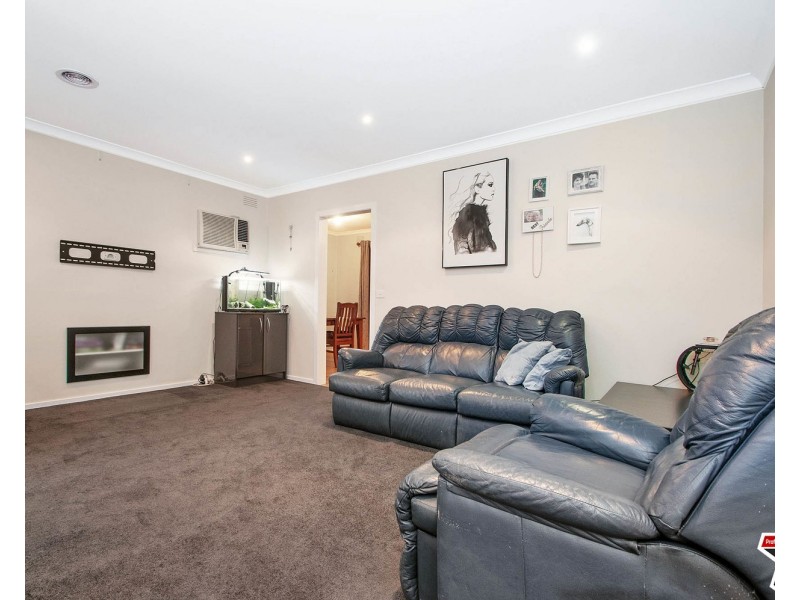 7 Bristol Court, Kilsyth VIC 3137