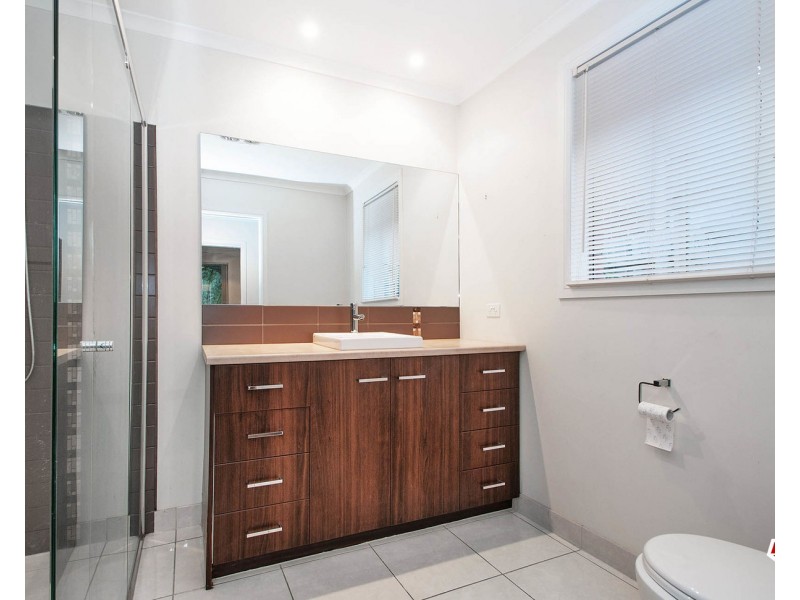 7 Bristol Court, Kilsyth VIC 3137