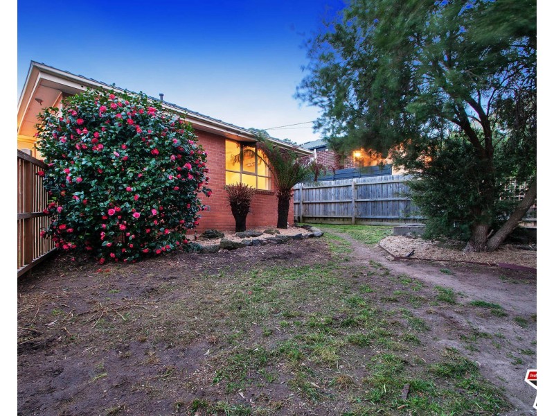 7 Bristol Court, Kilsyth VIC 3137