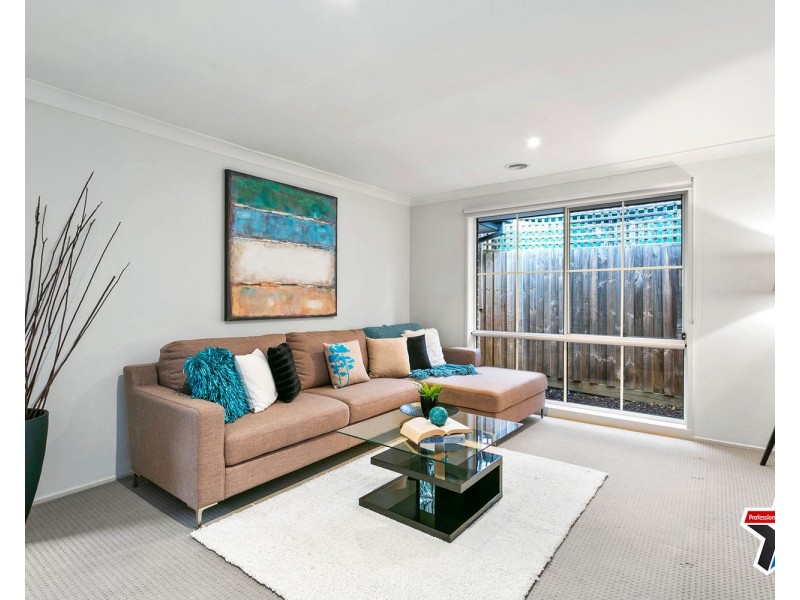 52a Lincoln Road, Croydon VIC 3136