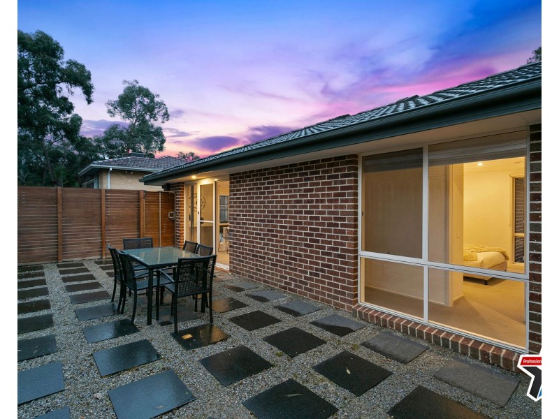 52a Lincoln Road, Croydon VIC 3136