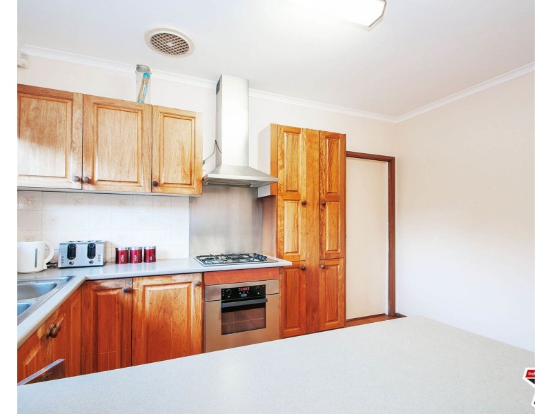 72 Hawthory Road, Kilsyth VIC 3137