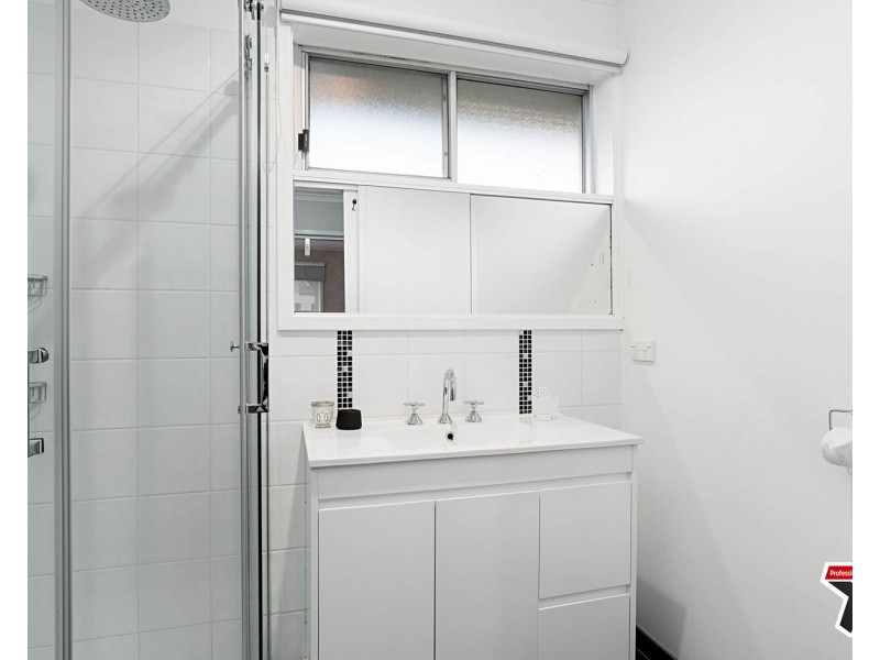 237 Manchester Road, Mooroolbark VIC 3138