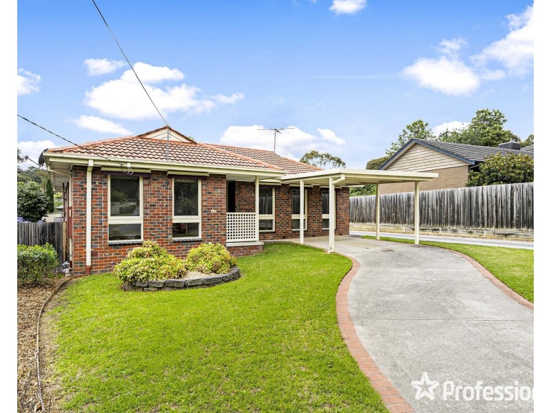 36 Pembroke Road, Mooroolbark VIC 3138