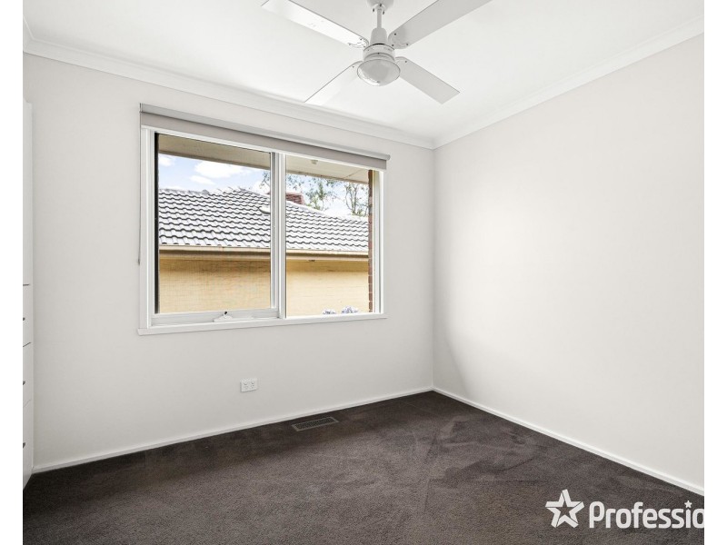 36 Pembroke Road, Mooroolbark VIC 3138