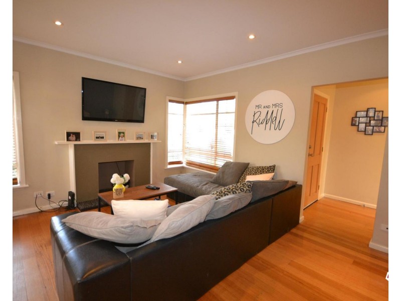 49 Tamworth Road, Kilsyth VIC 3137